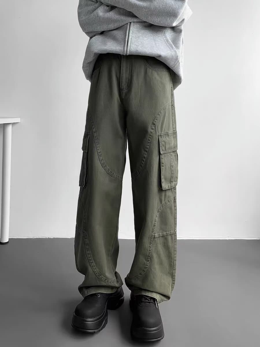 ワークパンツ ゆったりシルエット実用的ポケット付きパンツ