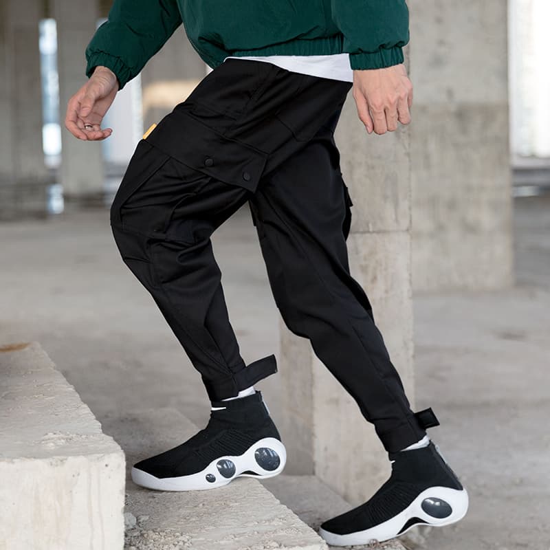 ミリタリー機能性ワークパンツ