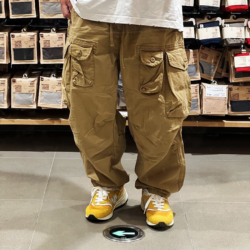 ミリタリー風大容量ポケットワークパンツ