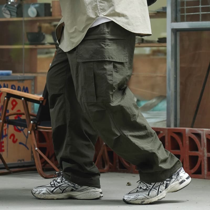 ワークパンツ ゆったりシルエットミリタリーカーゴパンツ