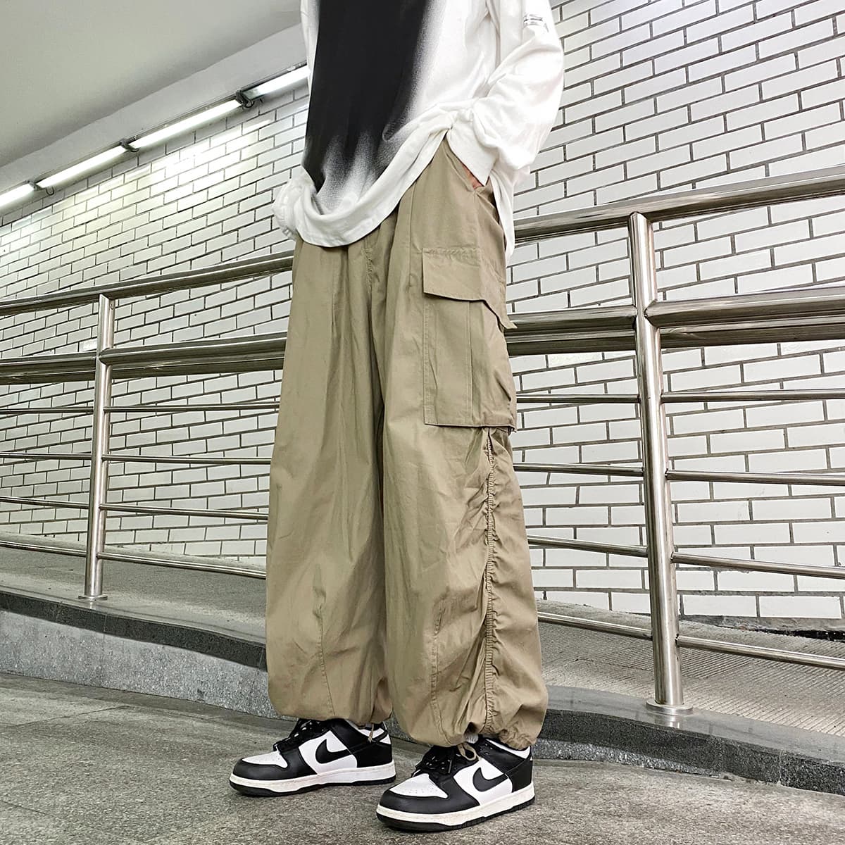 ワイドシルエットカーゴワークパンツ