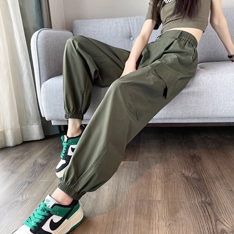 ワークパンツ ワークパンツ リラックスシルエット ゆったりカーゴパンツ 裾絞り