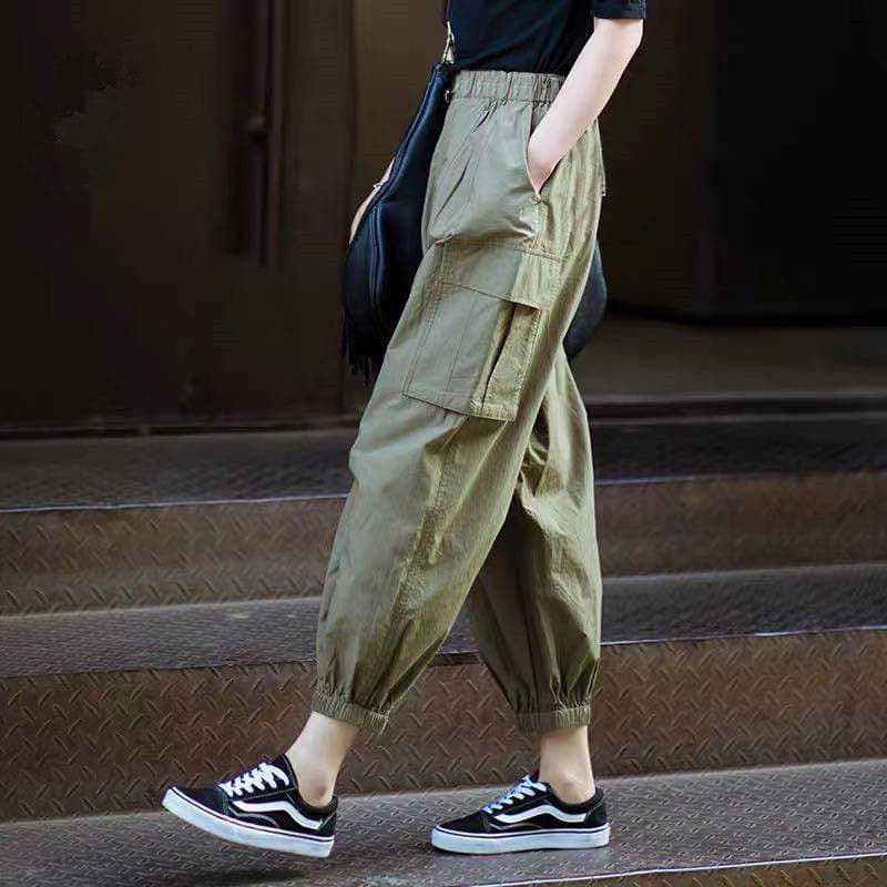 ワークパンツ ワークパンツ ゆったり裾絞りカーゴパンツ