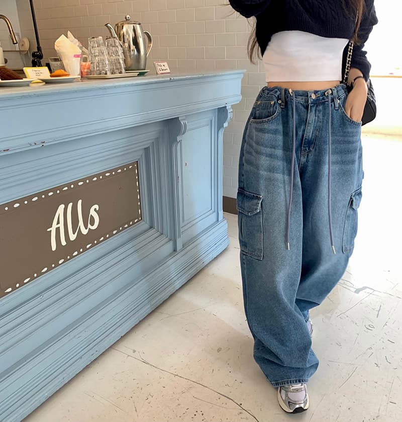 ワークパンツ ゆったりシルエットカーゴデニム