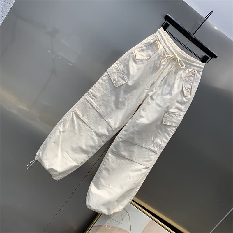 ゆったりシルエット ポケット付き ワークパンツ