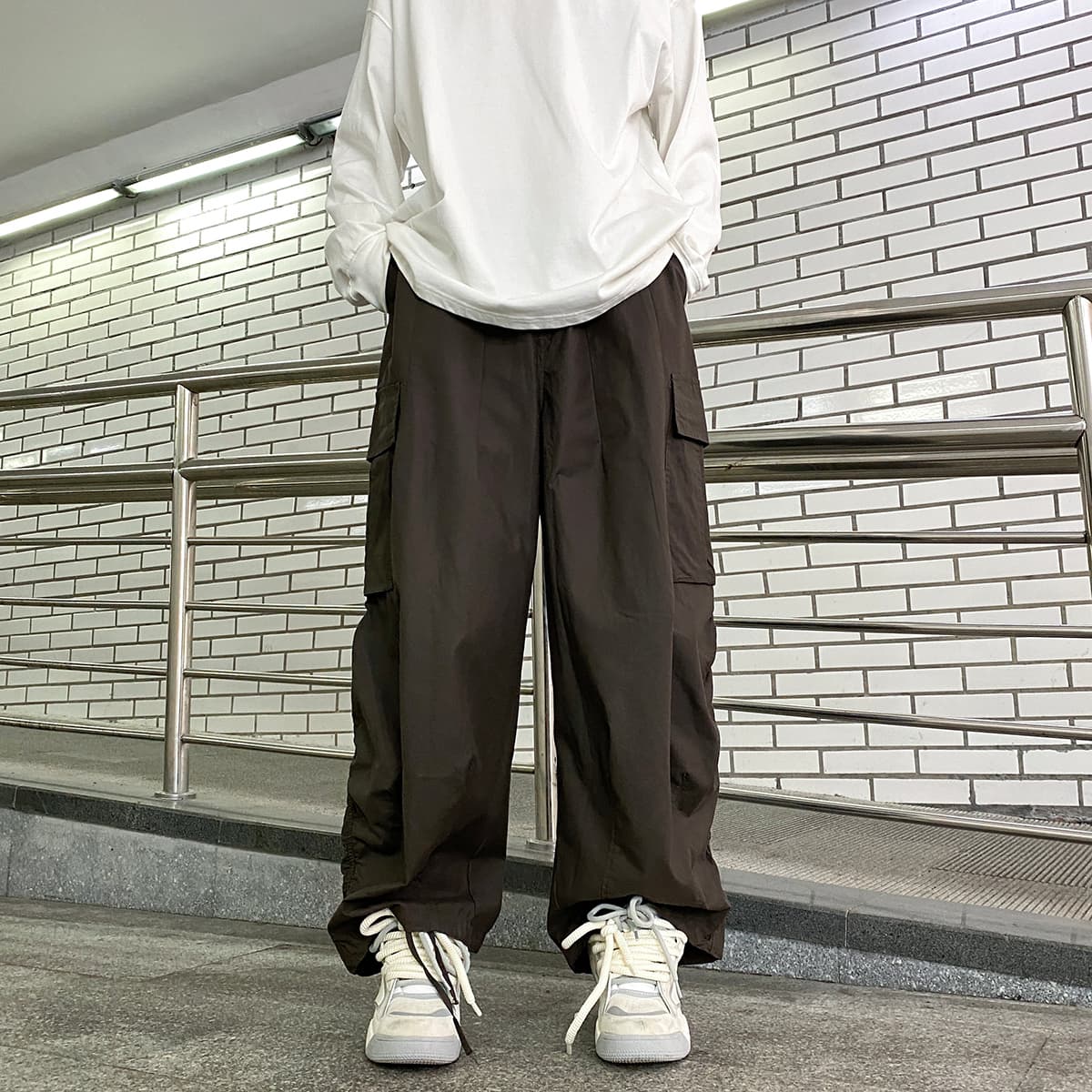 ワイドシルエットカーゴワークパンツ